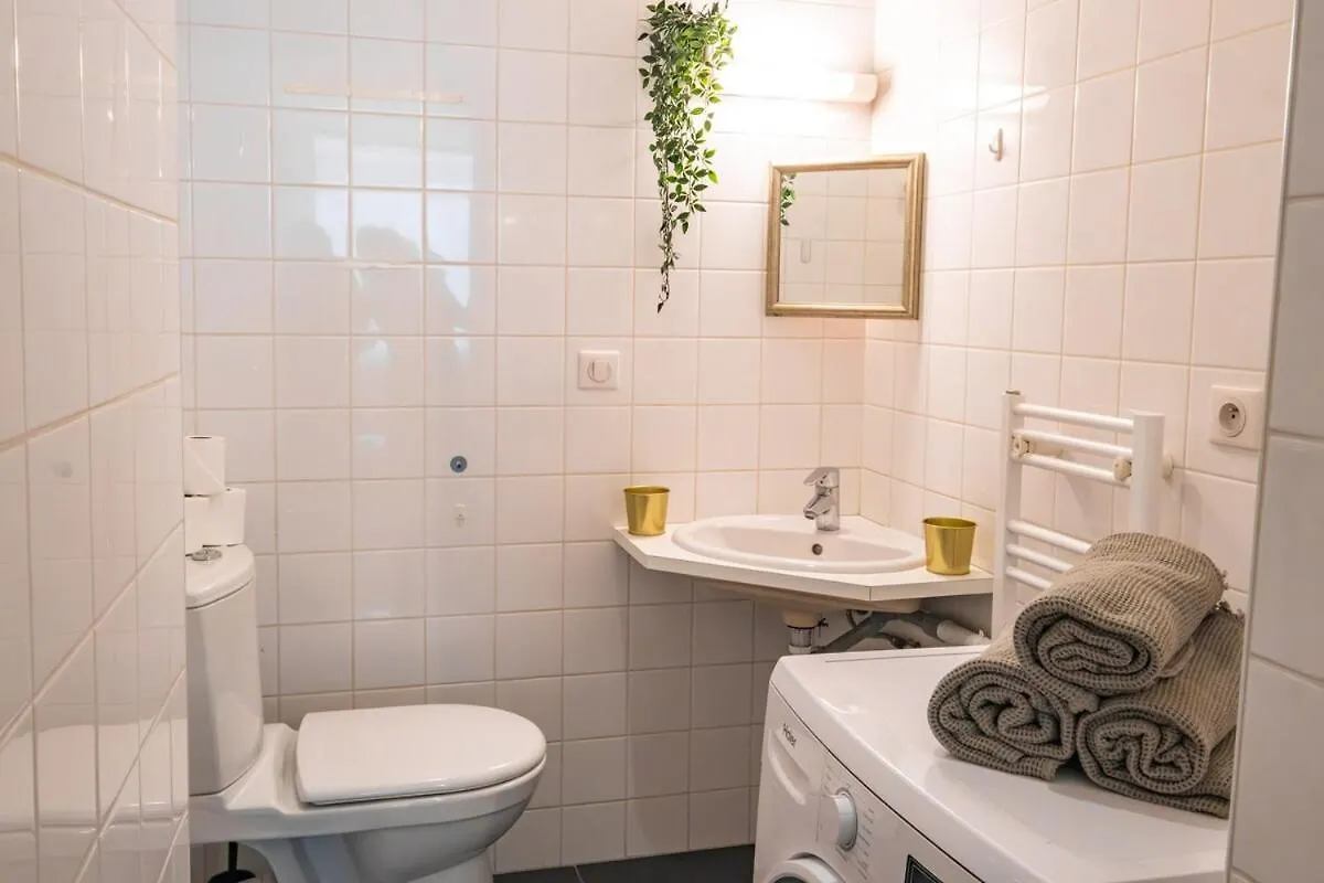 Elegant Duplex Montorgueil - 6 Guests Apartment Paris